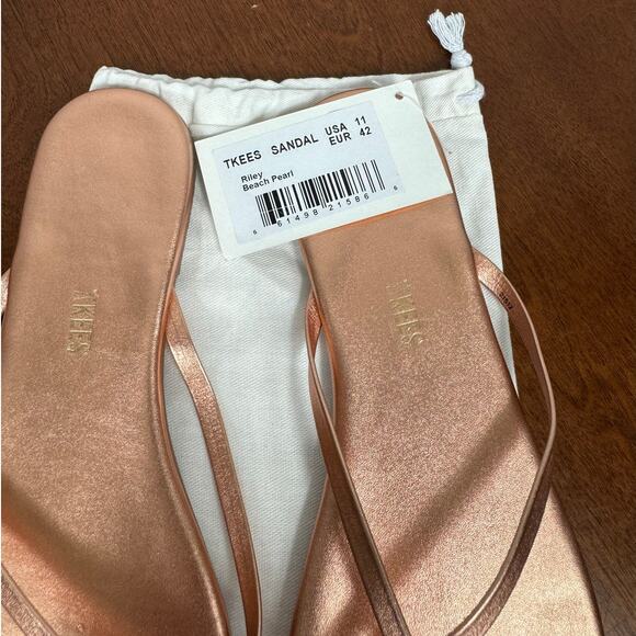 TKEES Riley Flip Flops in Beach Pearl Size 11 - Picture 5 of 5